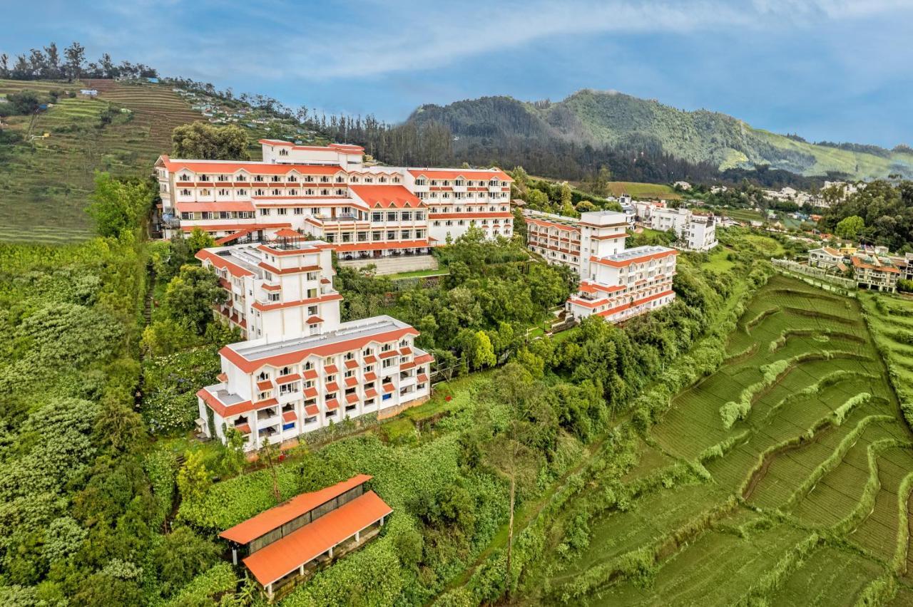 สเตอร์ลิง อูตี เอลก์ ฮิล Hotel ภายนอก รูปภาพ