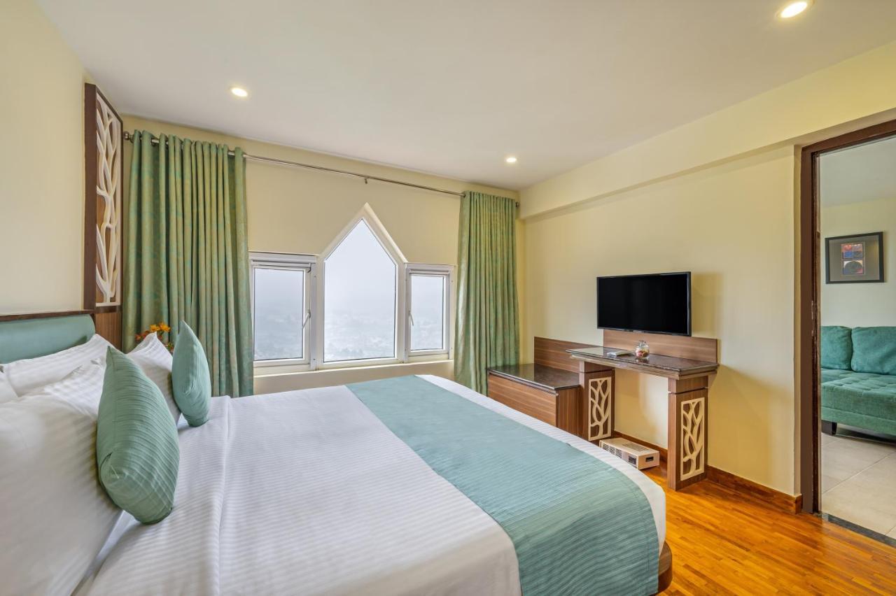 สเตอร์ลิง อูตี เอลก์ ฮิล Hotel ภายนอก รูปภาพ