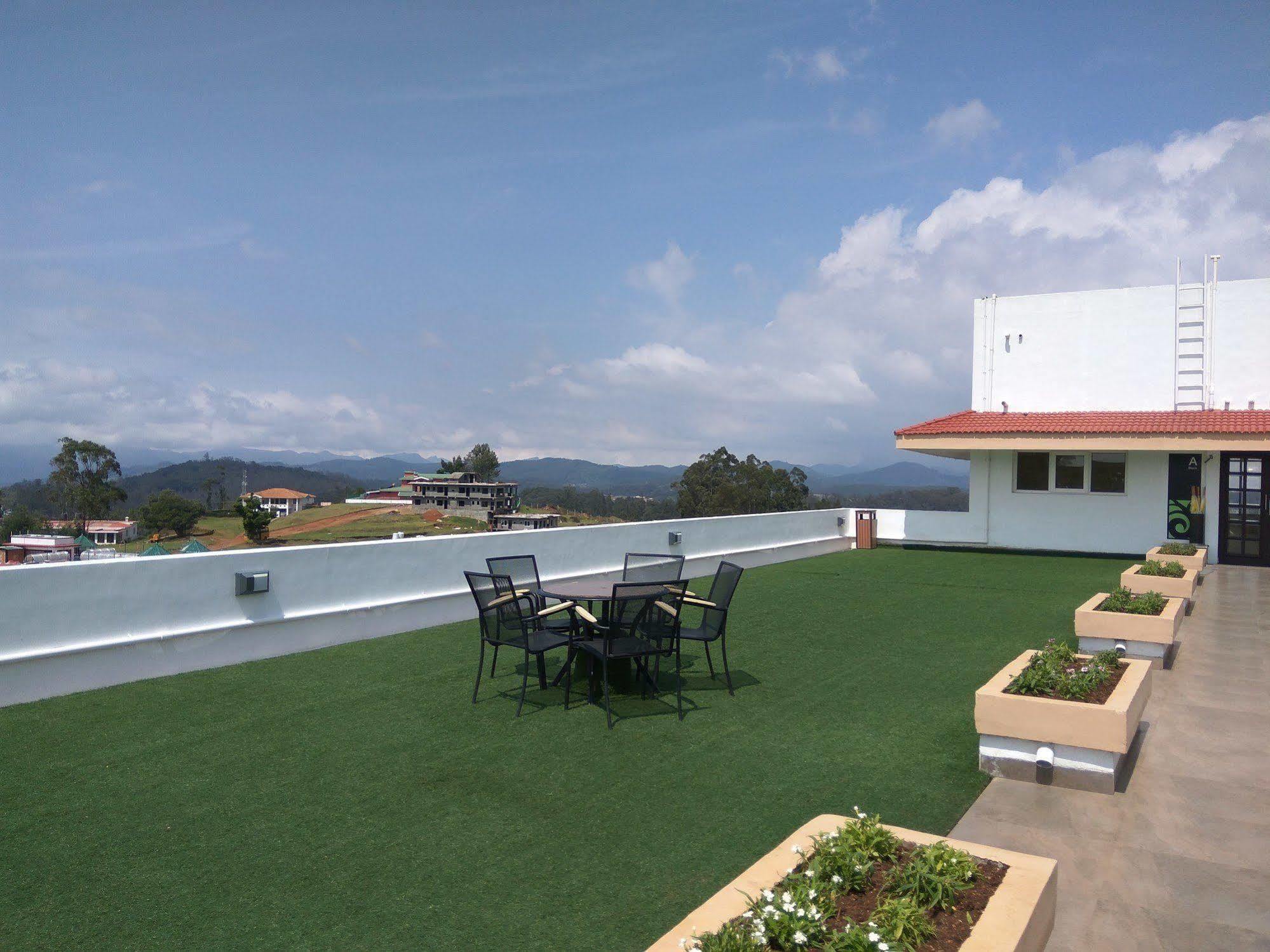 สเตอร์ลิง อูตี เอลก์ ฮิล Hotel ภายนอก รูปภาพ