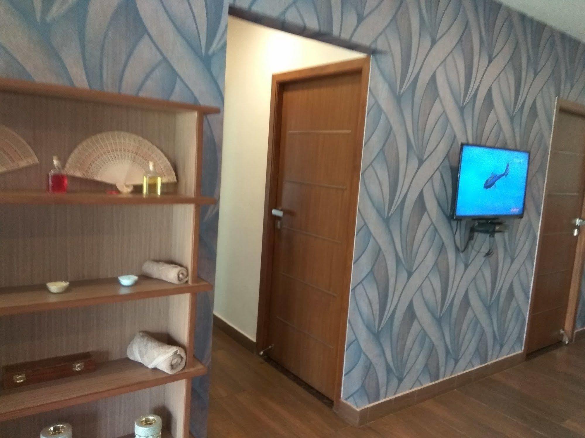 สเตอร์ลิง อูตี เอลก์ ฮิล Hotel ภายนอก รูปภาพ