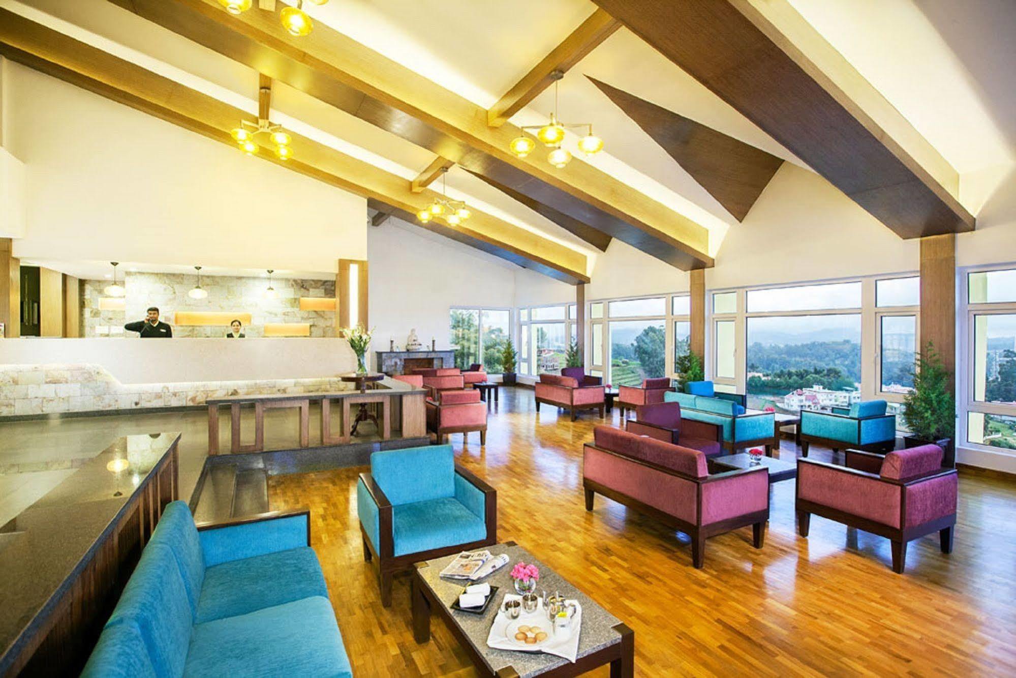 สเตอร์ลิง อูตี เอลก์ ฮิล Hotel ภายนอก รูปภาพ